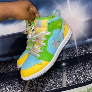 Kids Jordan size 3